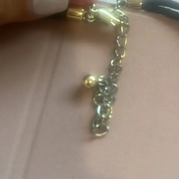 Chico’s gold and black necklace - Picture 6 of 8